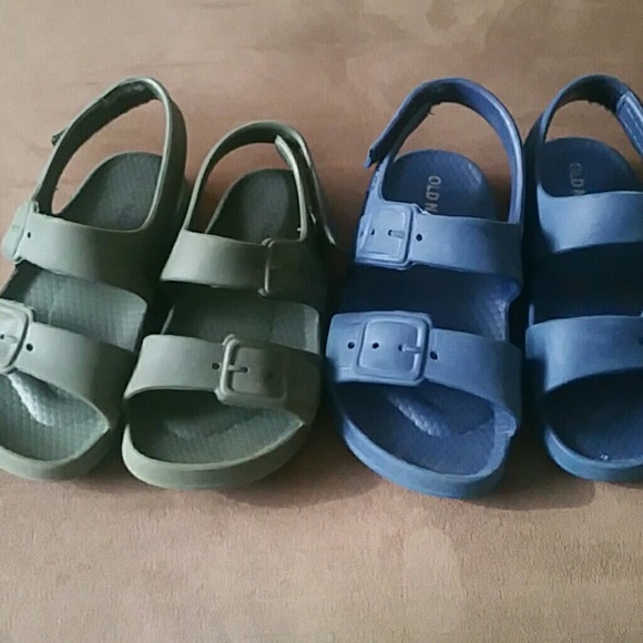 boys rubber sandals